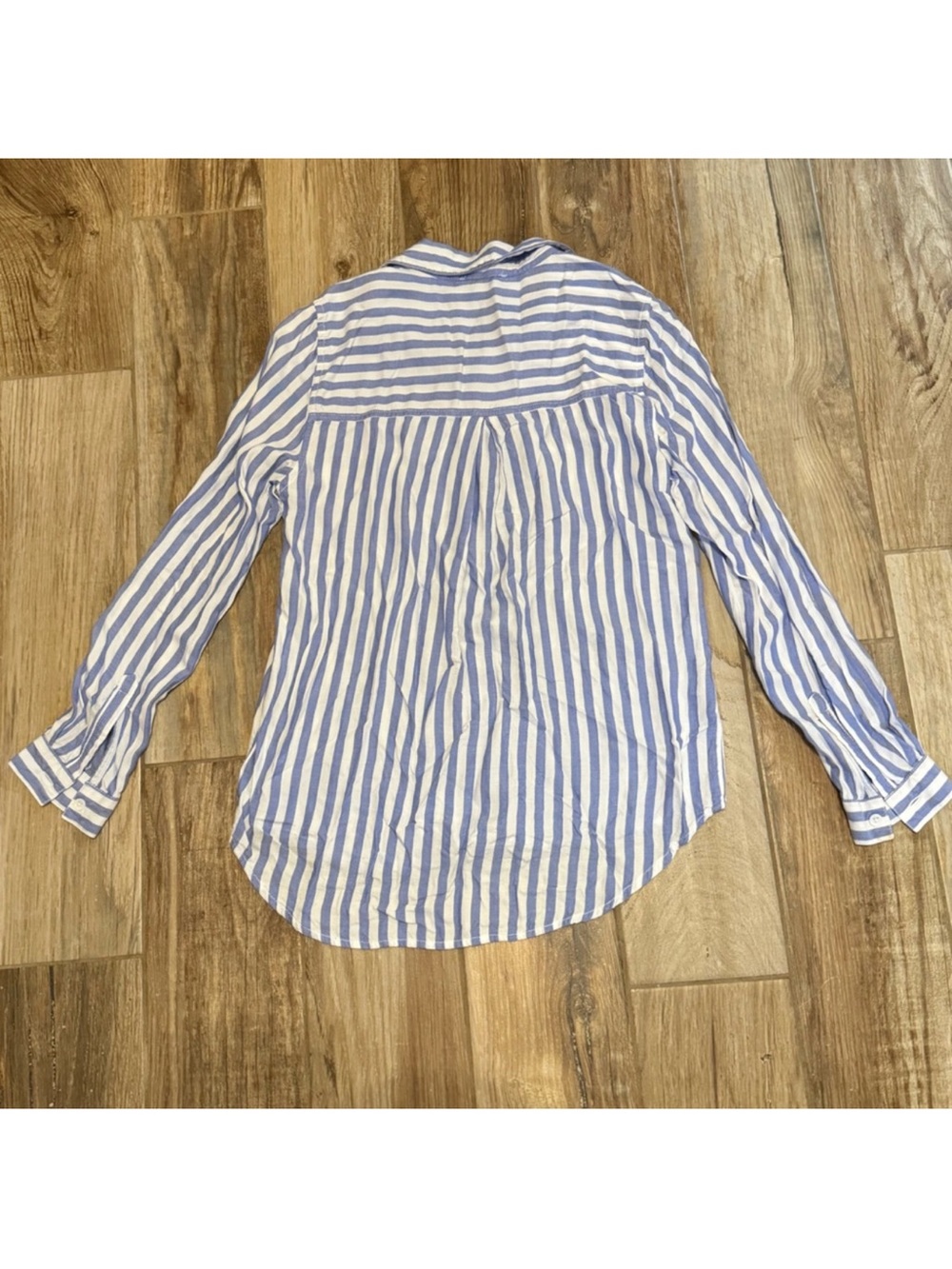 Beach Lunch Lounge Keraphina Striped Button Down Shirt - Picture 4 of 4